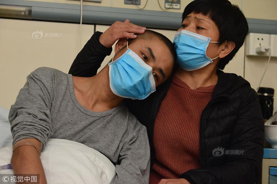 美联储博{斯}蒂克意外谢幕：“鹰眼”在特朗普风暴中离场