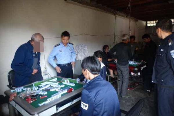 韩股,再创纪录新高 因当局放弃提高股票投资税计划