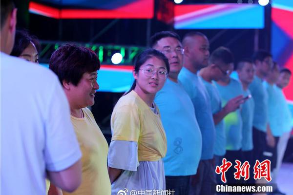 巨!头入局芯片研发，国产芯片迎重构，半导体新一轮周期或开启！