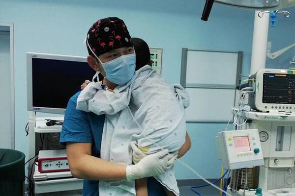 日本央行‘行’长—避免对利率走向给出明确信号 以维持政策灵活性