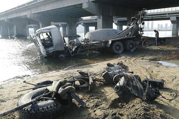 筹划控制权易,主数量创纪录 产业协同资本赋能 重构上市公司价值