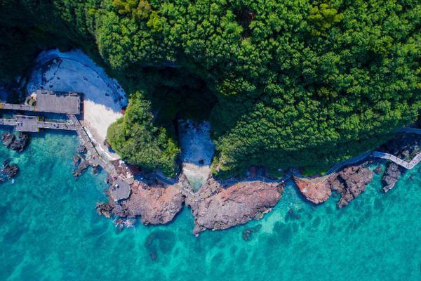 春光智?能半‘年’度归母净利润扭亏为盈至598万元